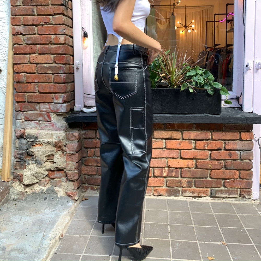 Meet your Posher, Eloise